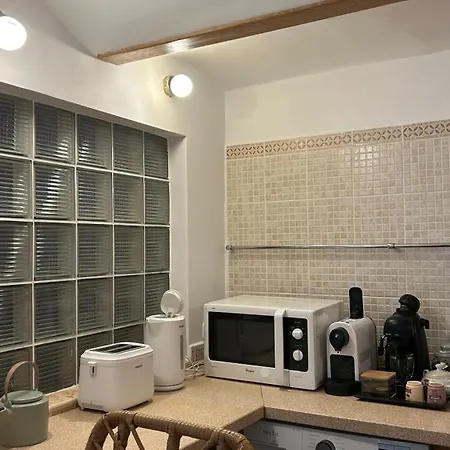 13 Apartament